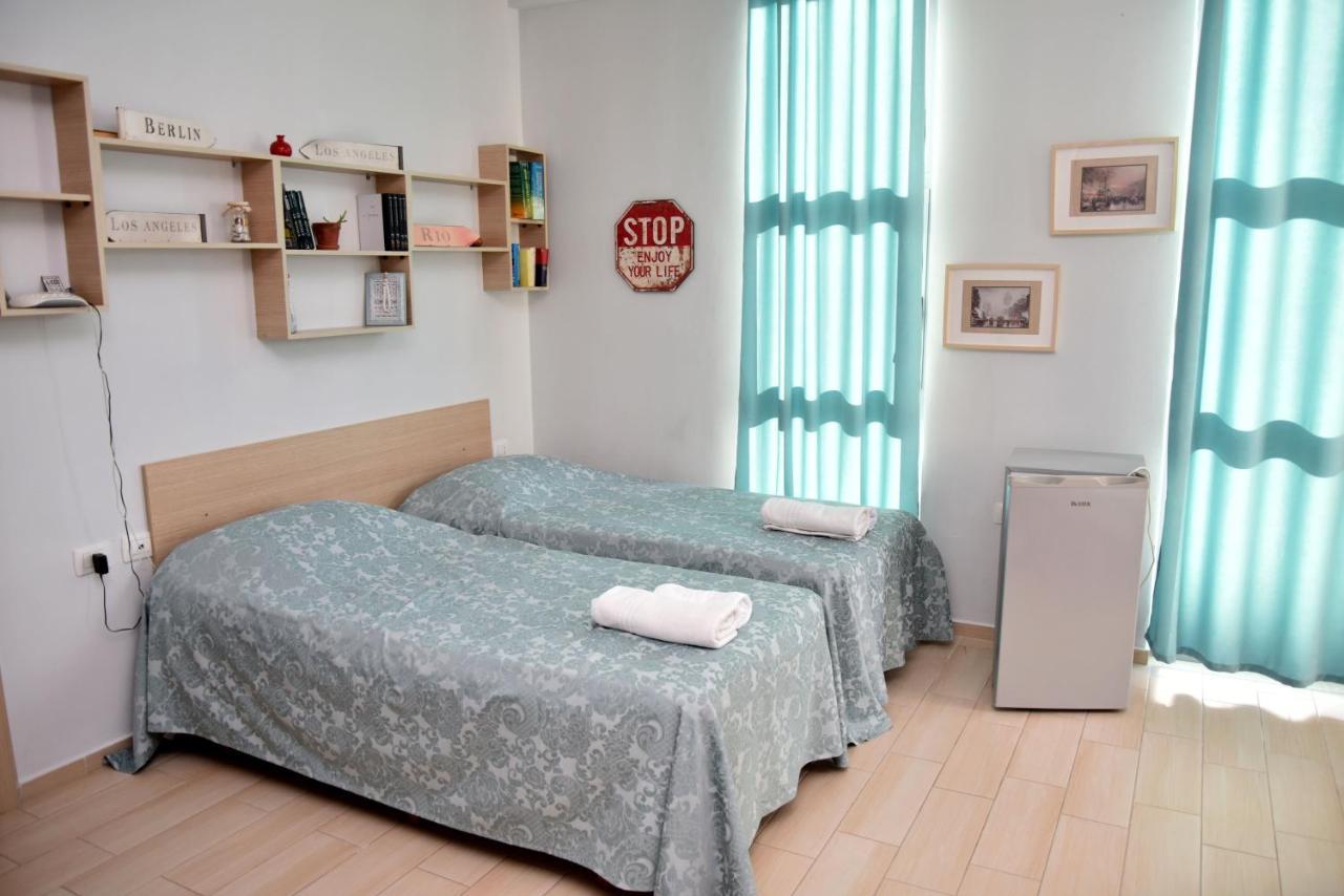 Arianiti Guesthouse Vlore Exterior photo
